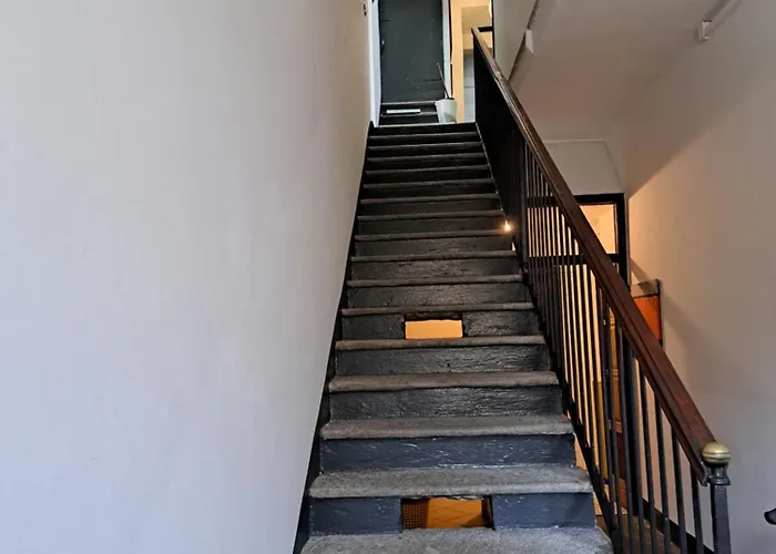 Bnbook Cornelia's Besozzo