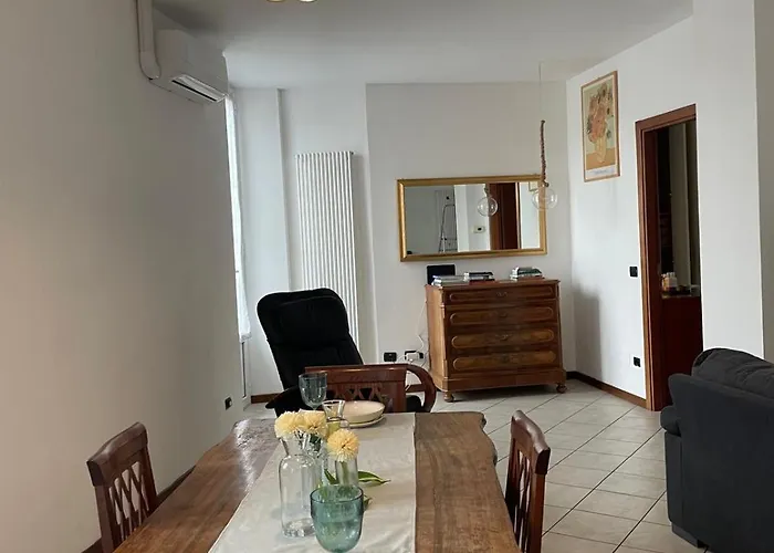 Bnbook Cornelia's Besozzo