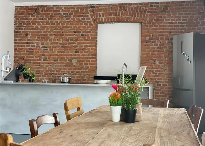 Bnbook Cornelia's Besozzo