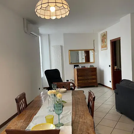 Bnbook Cornelia's Besozzo