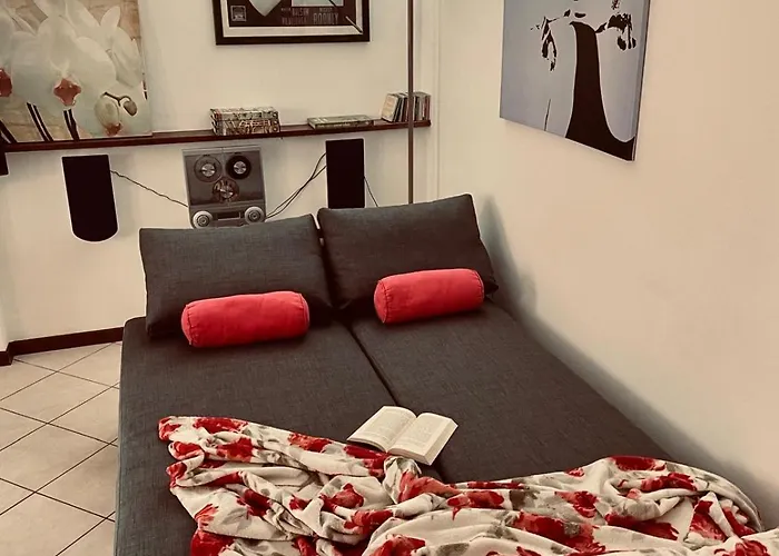 Apartament Bnbook Cornelia's Besozzo