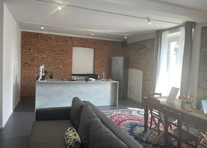 Bnbook Cornelia's * Besozzo